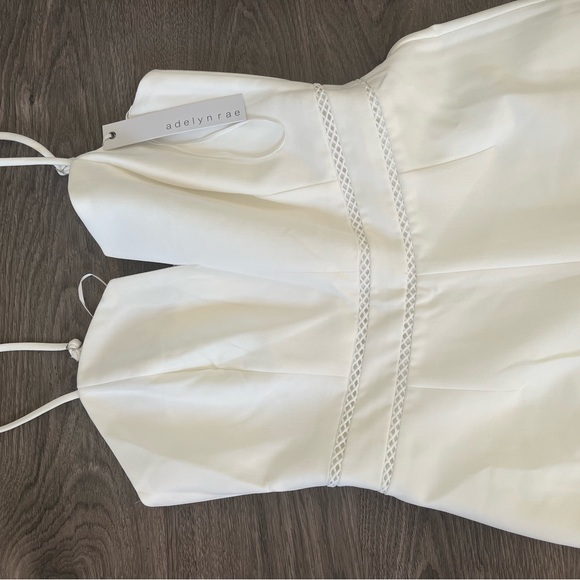 White fashionable jumpsuit - Picture 3 of 4